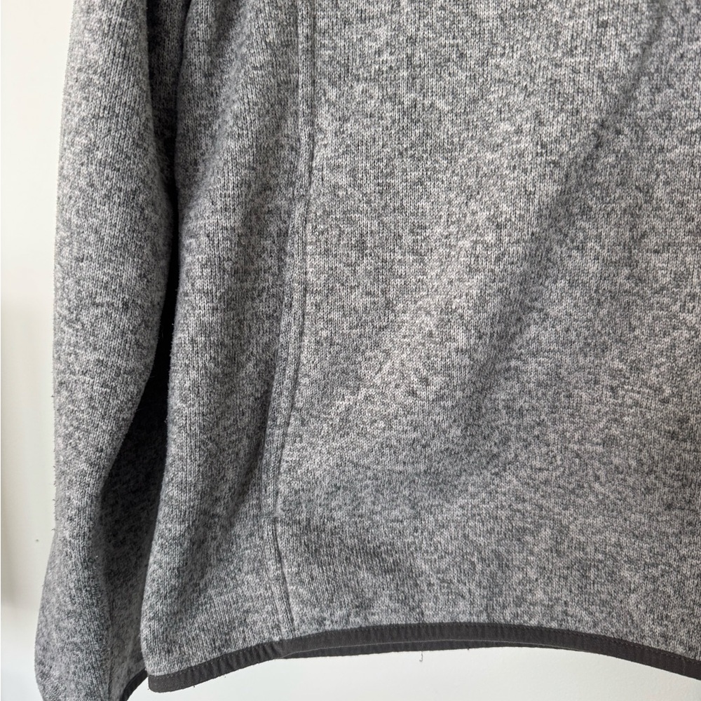 L.L. Bean Mens Sweater Fleece Slightly Fitted Pullover sz M - Picture 2 of 5